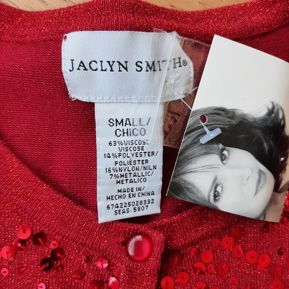 Jaclyn Smith Red Metallic Button up Sweater Cardigan -  Valentine's Day Perfect - Picture 4 of 9